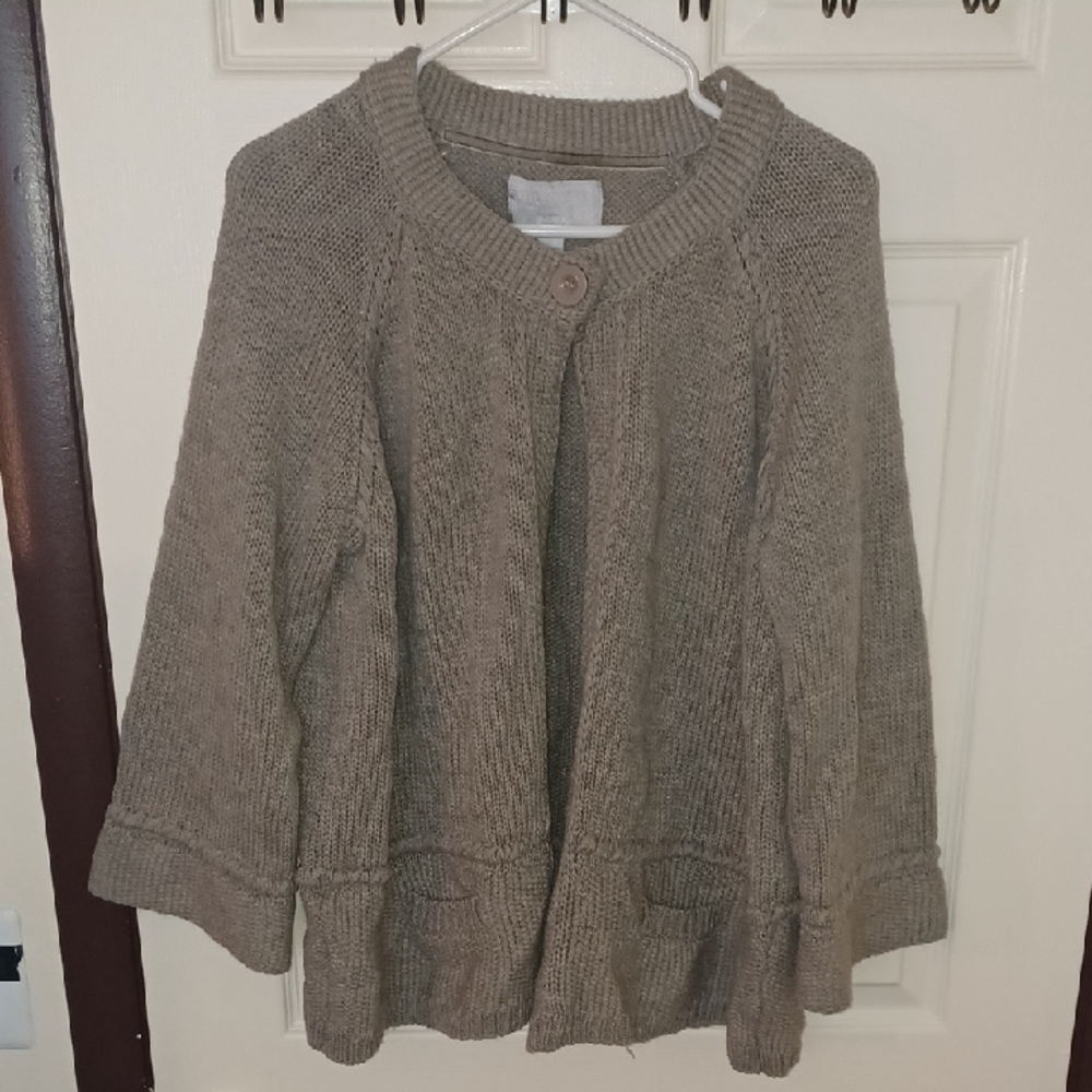 Avenue Women's Beige Cardigan Sweater